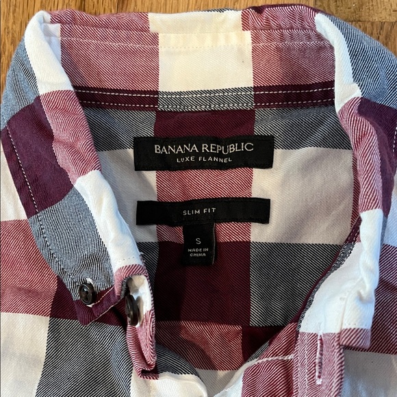 Banana Republic Men's Checkered Shirt - Maroon and Sky Blue - Picture 2 of 4